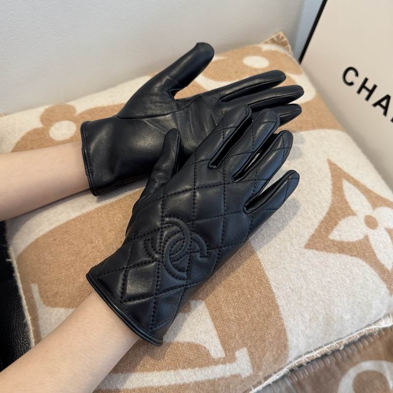 Chanel gloves hm187